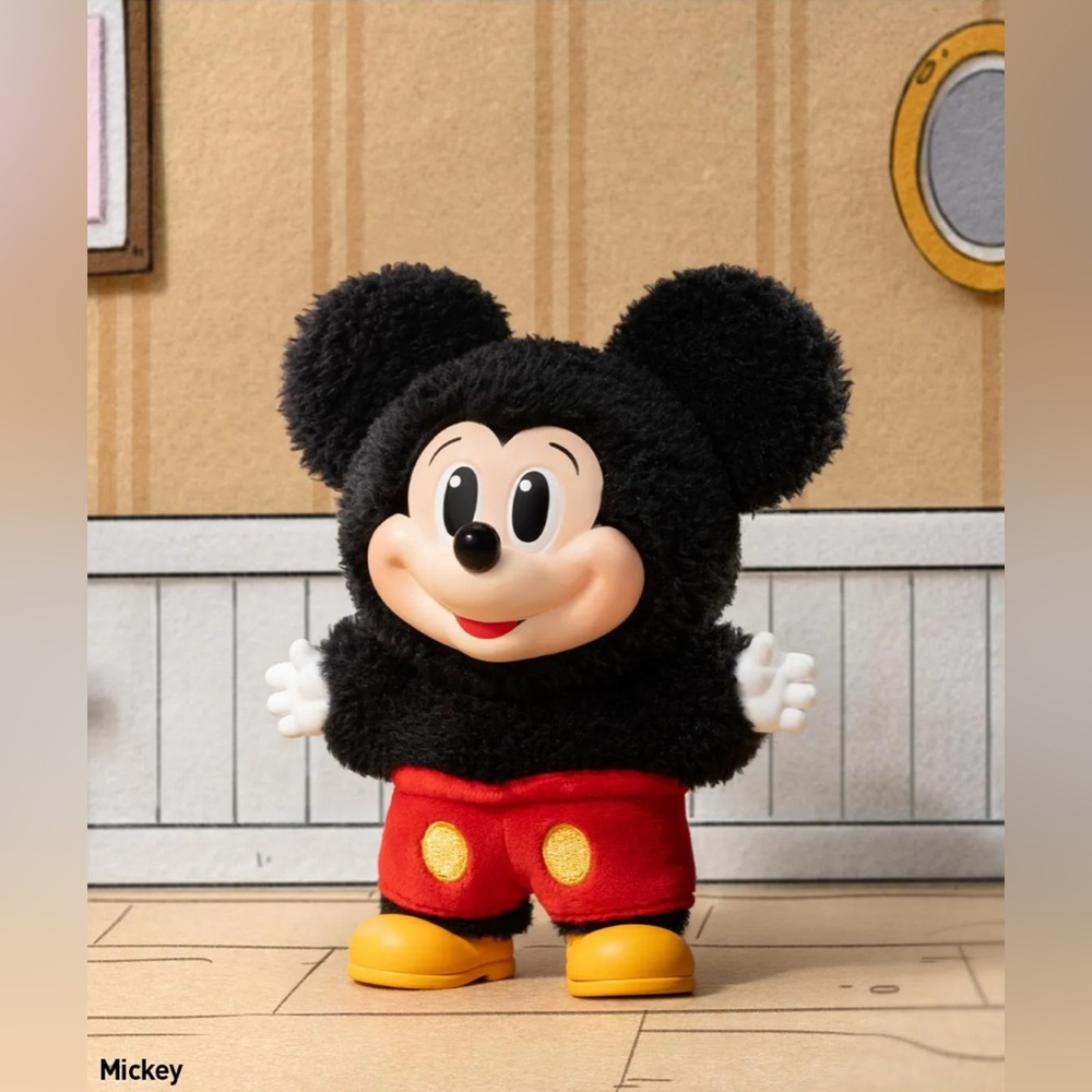 Pop Mart Mickey Family - Mickey